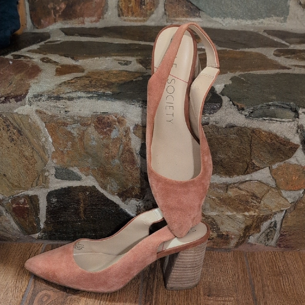 Sole Society Women's Tan Suede Slingback Heels